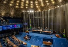 Congresso define integrantes da comissão mista que analisará MP que proíbe apostas Foto do plenário do Congresso Nacional do Brasil.