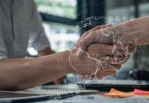 Eeze firma acordo global com BetConstruct para distribuição de jogos de cassino Imagem representando a parceria global entre Eeze e BetConstruct.