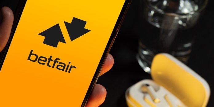 Logo da Betfair exibido em um celular